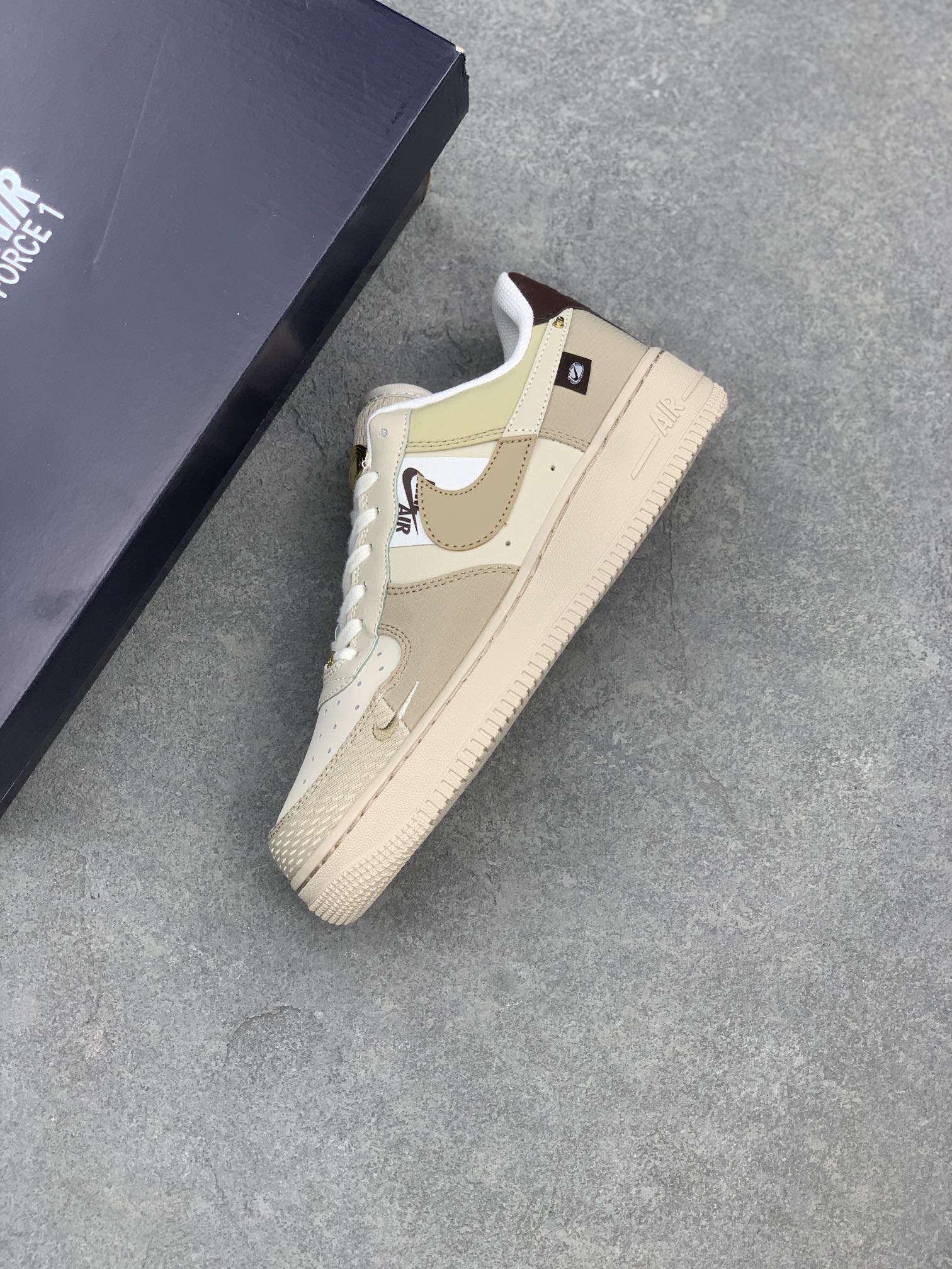 Nike Air Force 1 '07 Low Premium Edition Fashion Sneakers 8 i1659718441 9404 6
