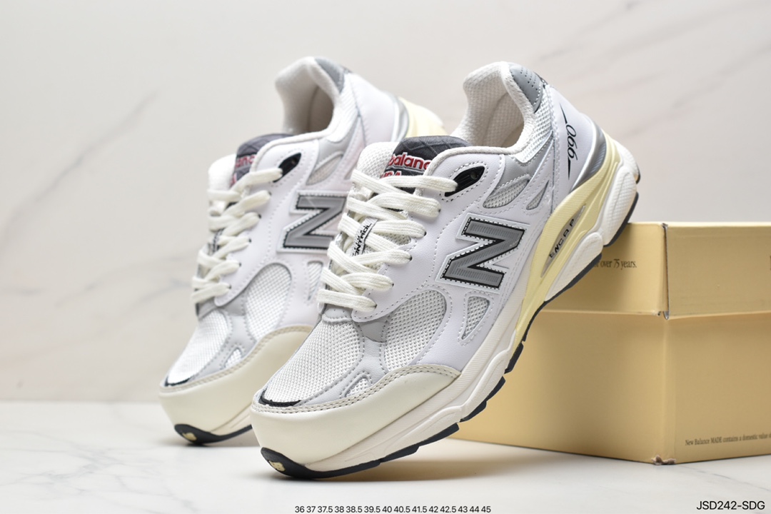 New Balance NB990 series of high-end American retro casual running shoes M990MC3