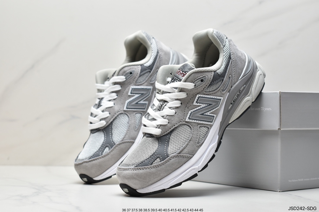 New Balance NB990 series of high-end American retro casual running shoes M990MC3