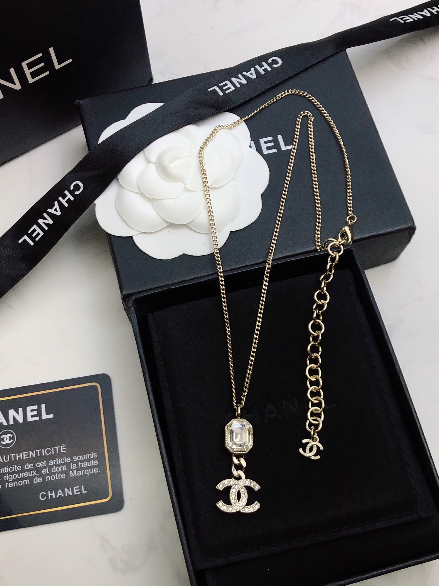 Chanel Колье