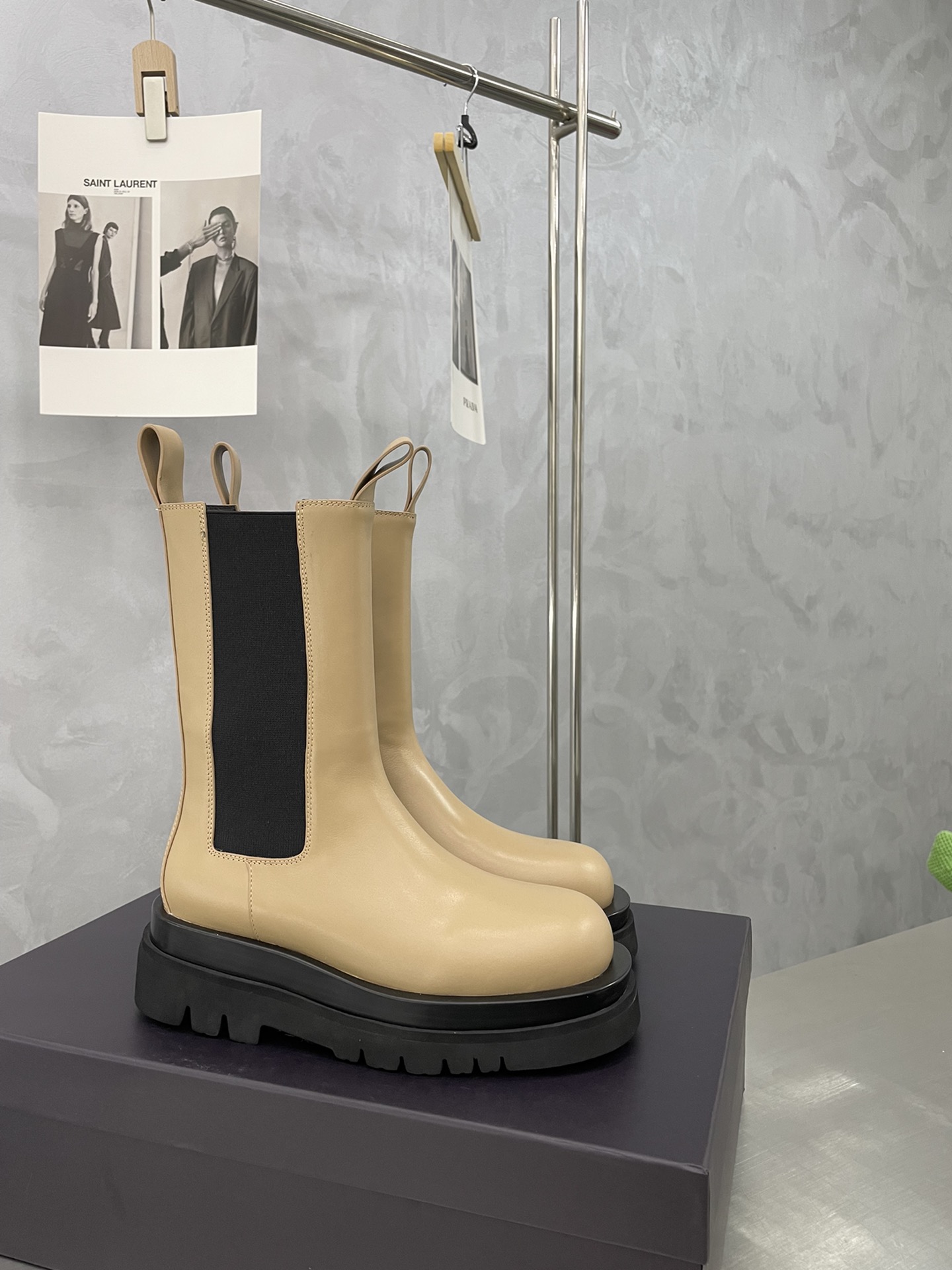 [Bottega Veneta Women