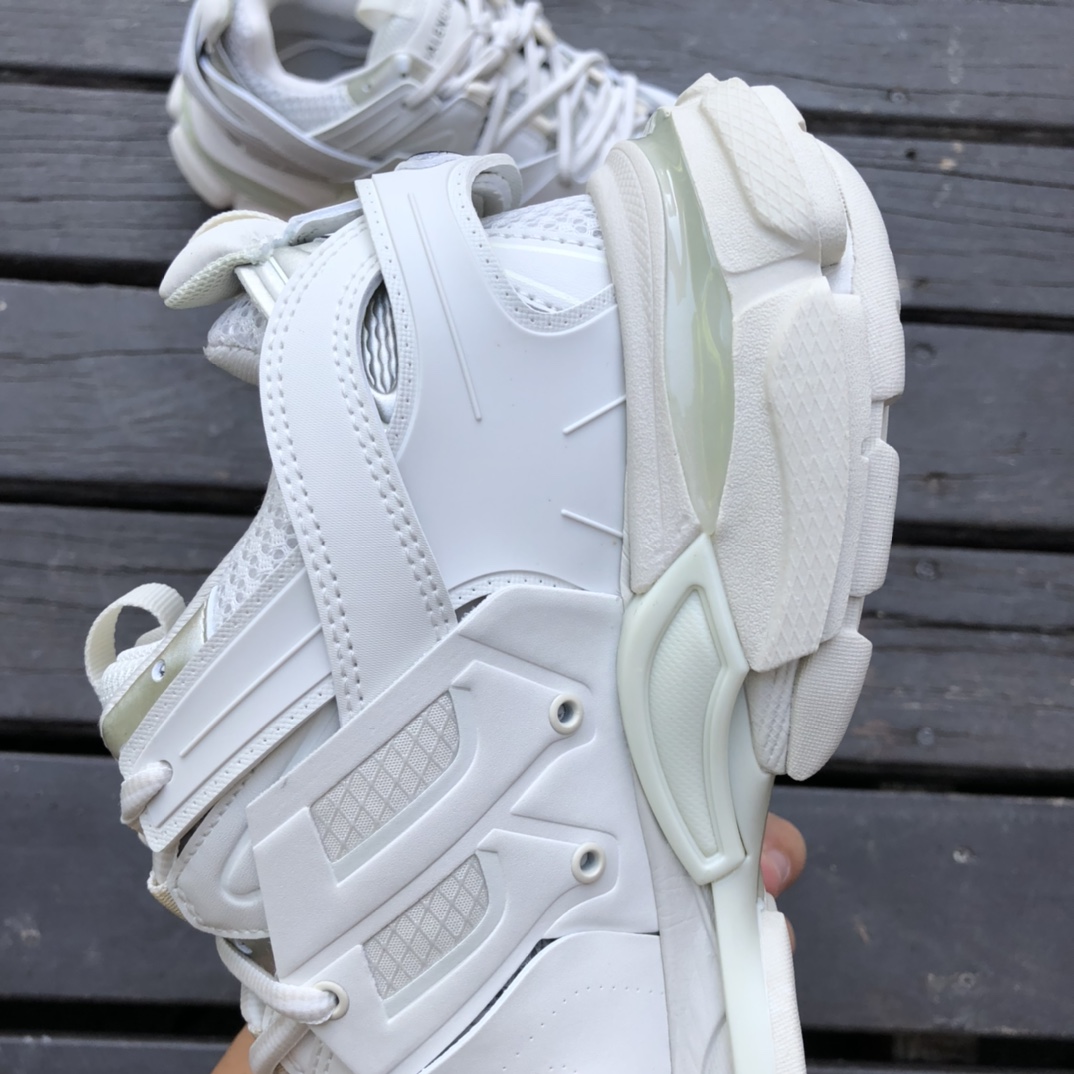 3.0 Pure White Balenciaga Triple S Old Shoes