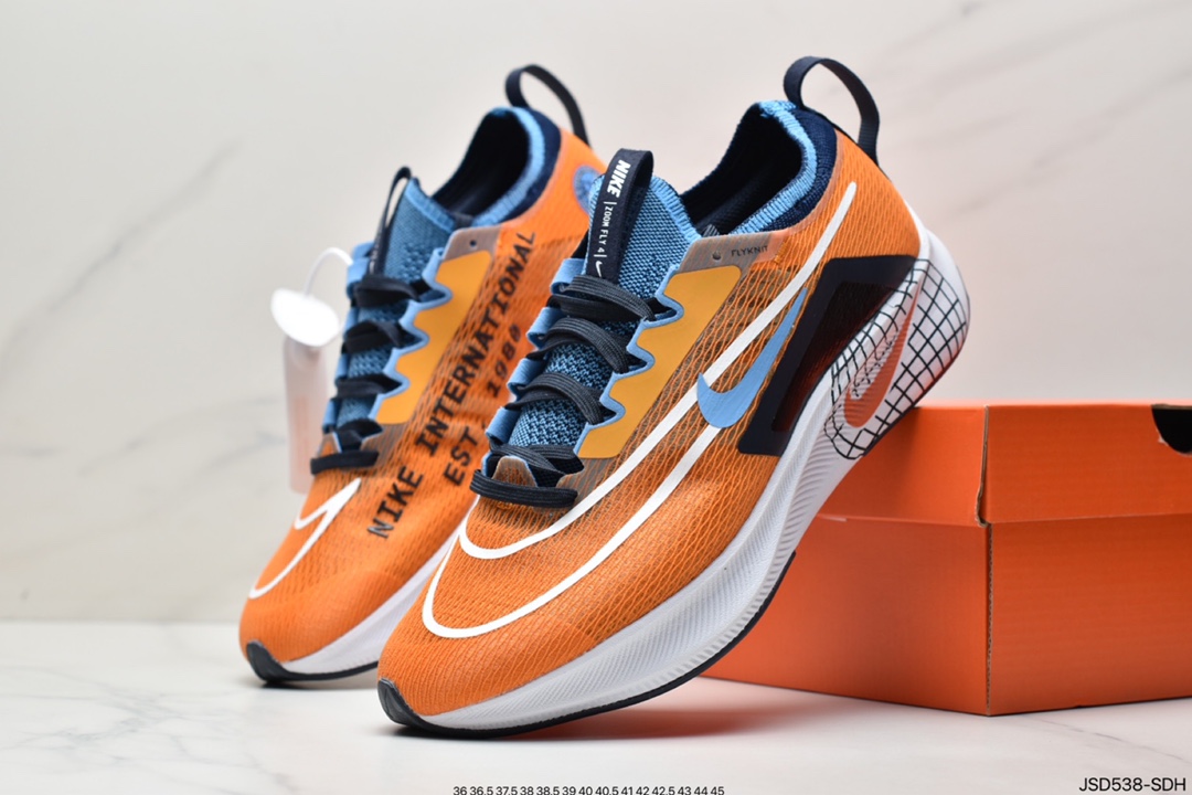 Nk Zoom Fly 4 男子超轻跑步鞋 DO9583-700 Nk Zoom Fly 4 男子超轻跑步鞋 DO9583-700