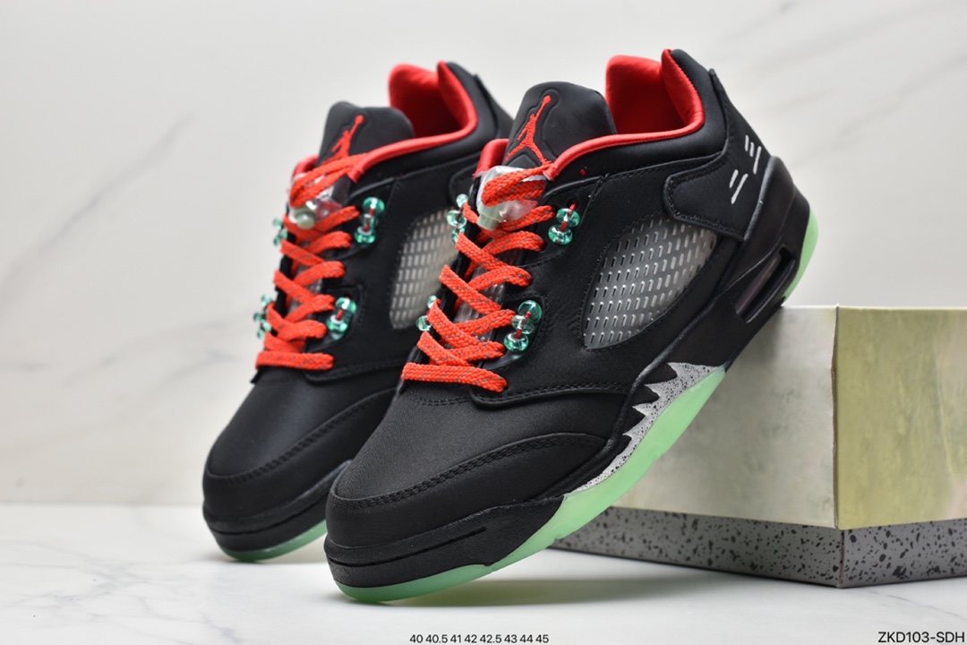 Air Jordan 5 Low ”Chinese New Year” AJ5 乔5中国限定低帮篮球鞋 DD2240-100 Air Jordan 5 Low ”Chinese New Year” AJ5 乔5中国限定低帮篮球鞋 DD2240-100