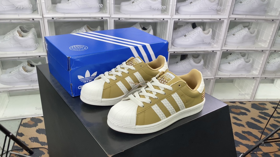 [Adidas Originals Series]