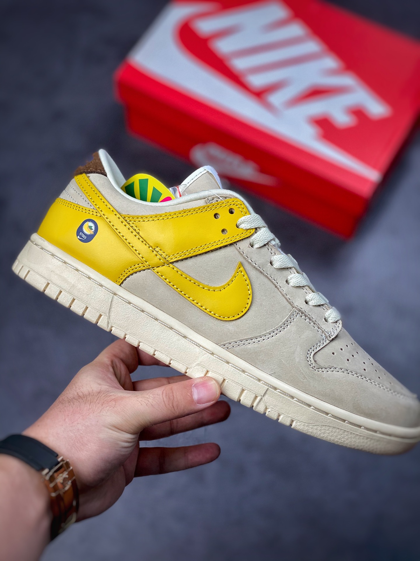 300 Nike SB Dunk Low ”Banana” 香蕉配色DR5487-100
