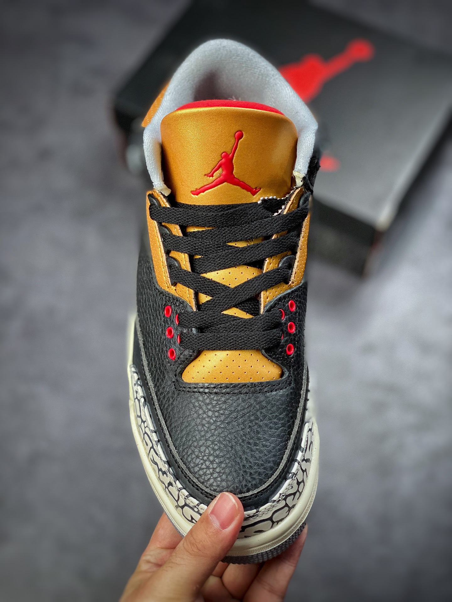 240 Air Jordan 3 Retro Low 黑金水泥 CK9246-067