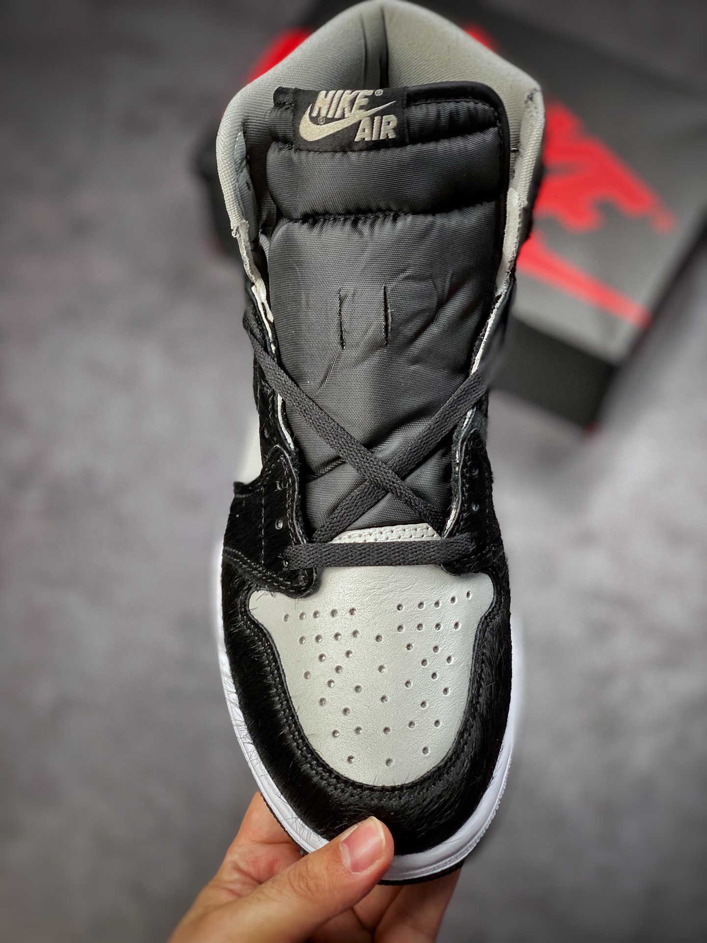 260 Air Jordan 1 High OG “Twist 2.0”马毛黑灰DZ2523-001
