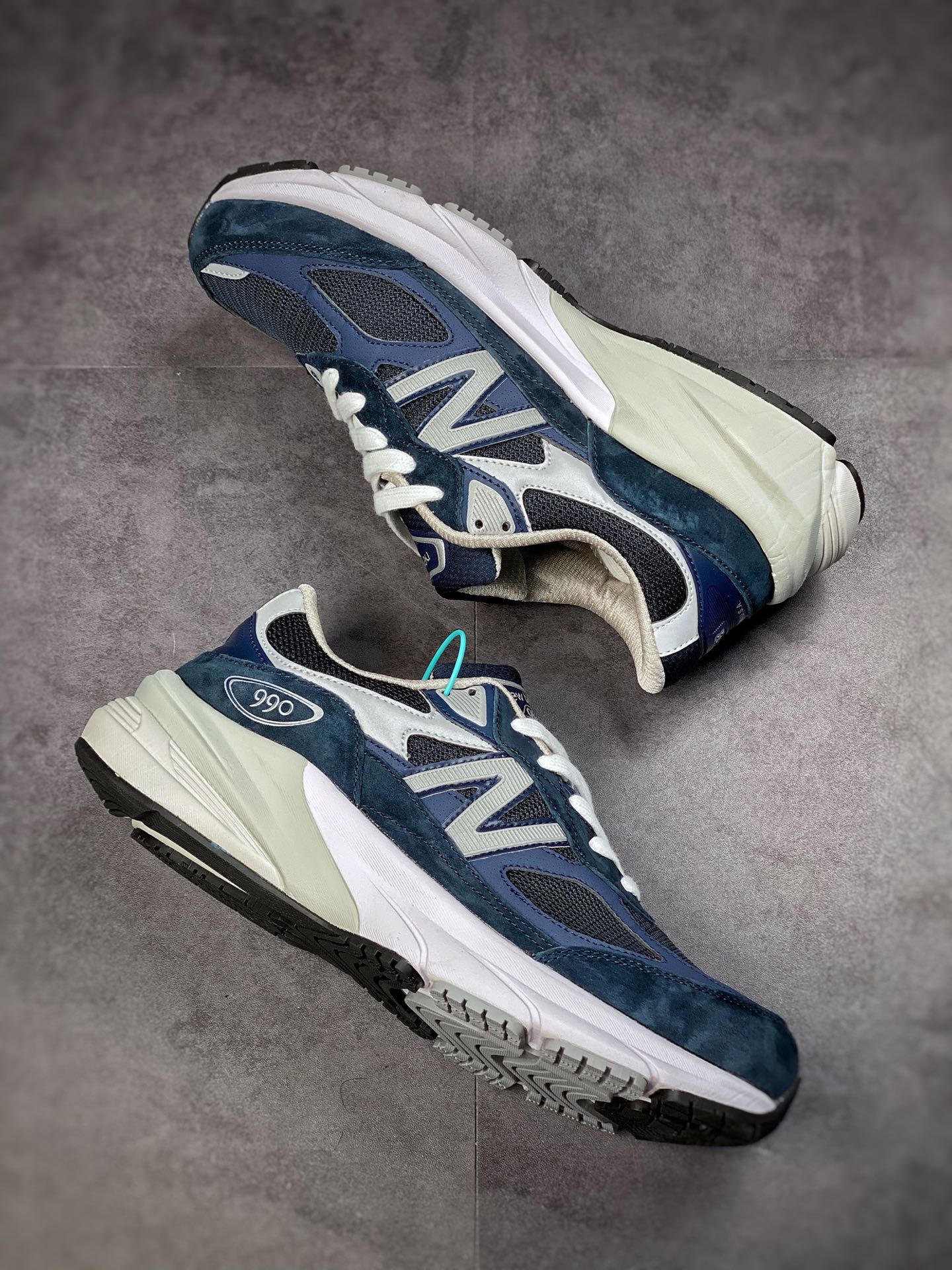 New Balance in USA M990V6 Sixth Generation Series M990NV6