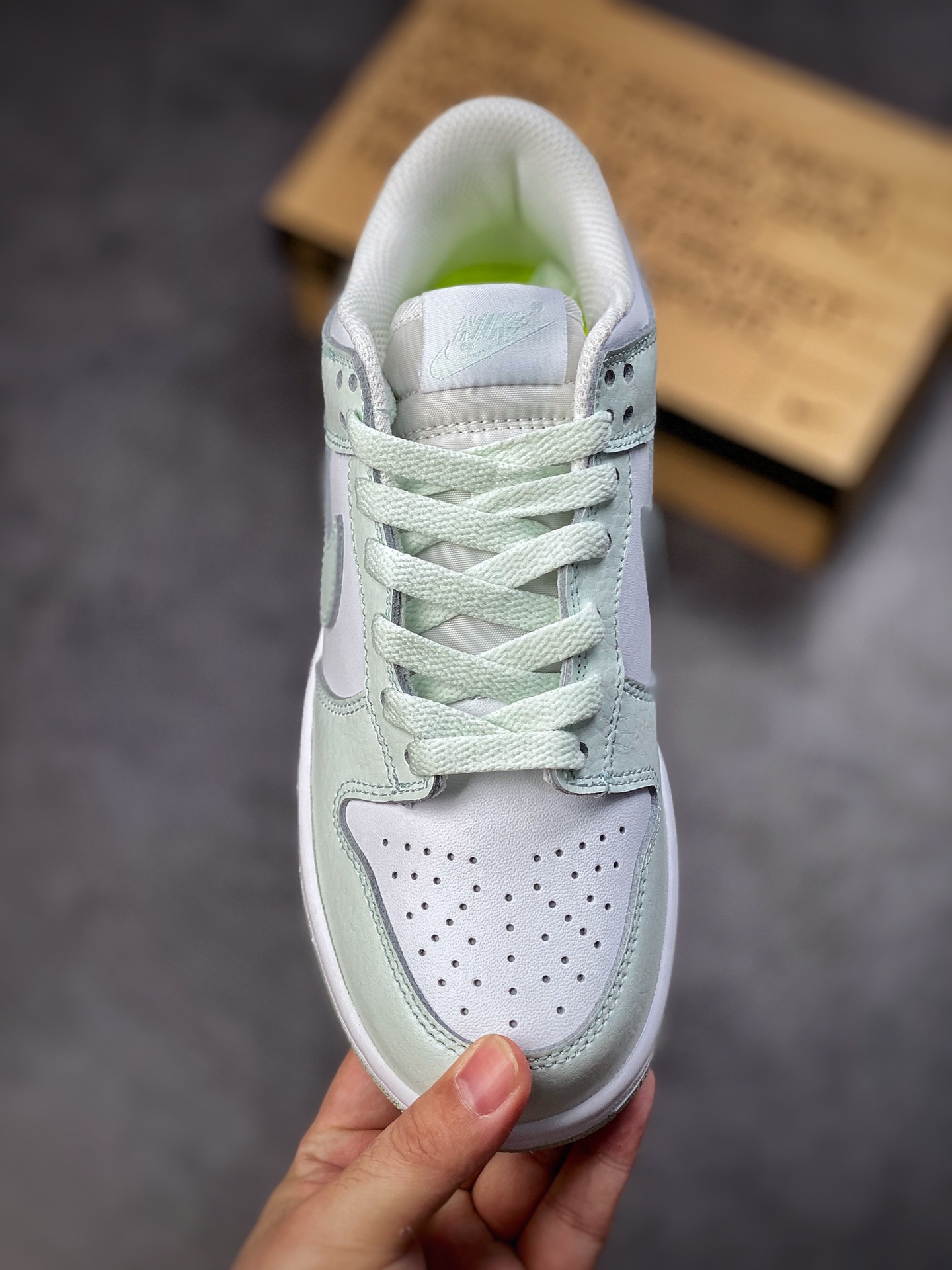 300 Nike SB Dunk Low ”White Mint” 淡绿配色 DN1431-102