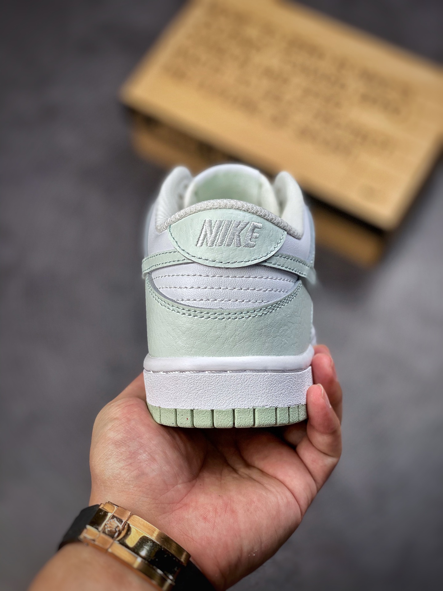 300 Nike SB Dunk Low ”White Mint” 淡绿配色 DN1431-102