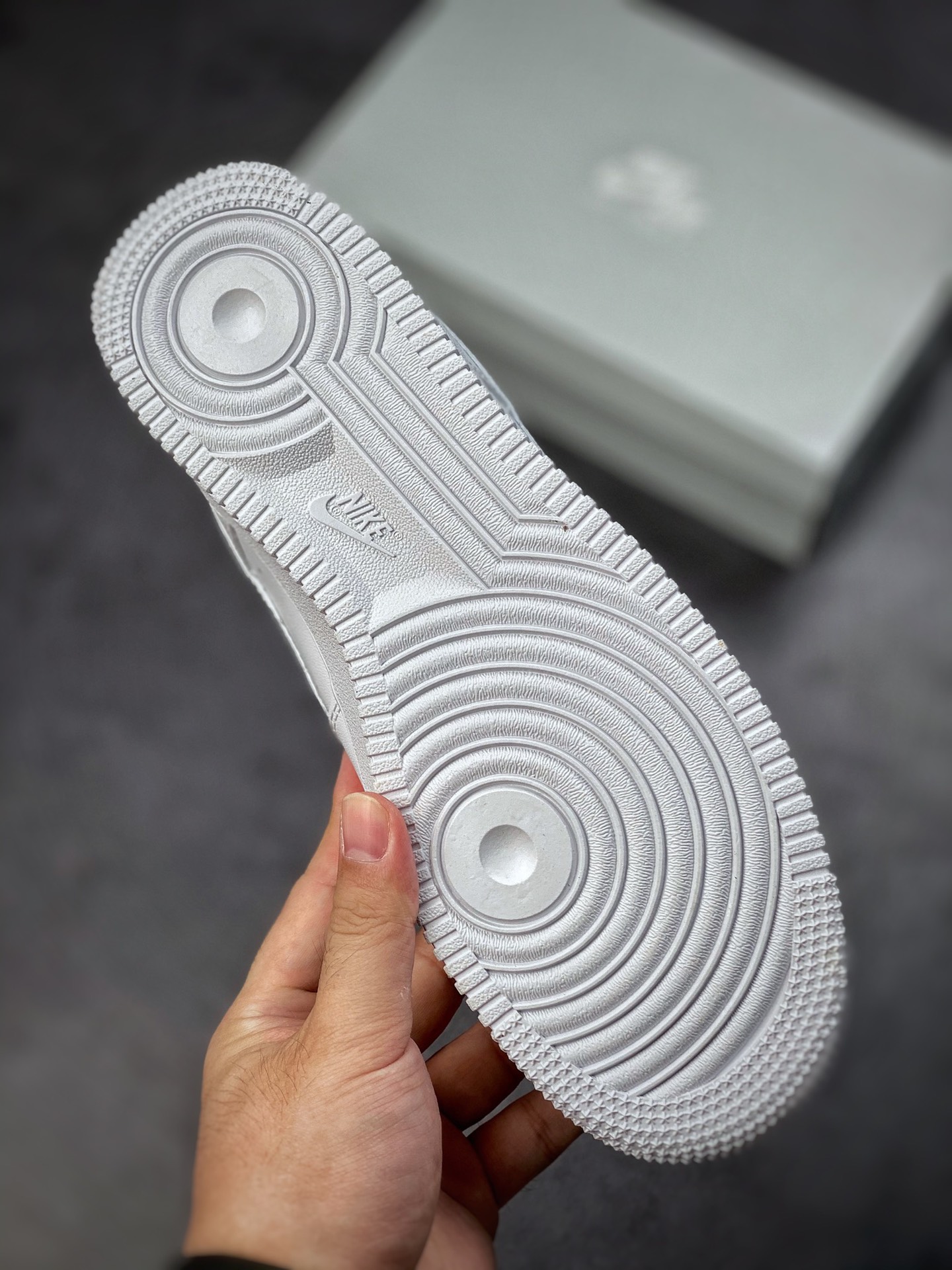 150 Nike Air Force 1 Low 07 LX ”Lucky Charms” 幸运符DD1525-100