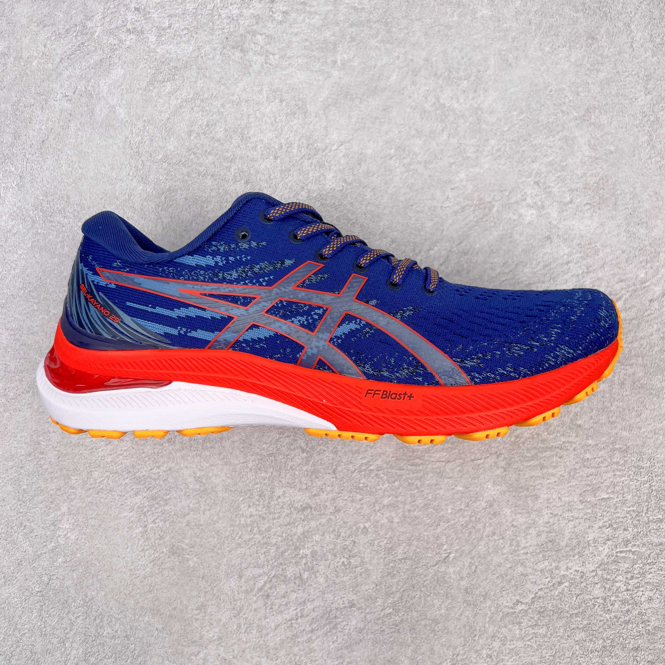 💰170 ASICS GEL-KAYANO 29 亚瑟士缓震保护防滑耐磨透气低帮马拉松跑步鞋 鞋面采用工程弹性针织鞋面 为跑者提供良好的穿着透气性、舒适性和支撑性 外置后跟稳定片 舒适包覆双脚 并提供有力支撑 全新FF Blast Plus中底科技 在保持鞋款轻量 缓震的同时带来舒适的脚感 科技解析 GEL缓震胶 鞋后跟可视GEL缓震胶 为足跟提供更加充分的冲击防护 尺码：36 37 37.5 38 39 39.5 40 40.5 41.5 42 42.5 43.5 44 44.5 45 编码：Qby2936040-运动鞋