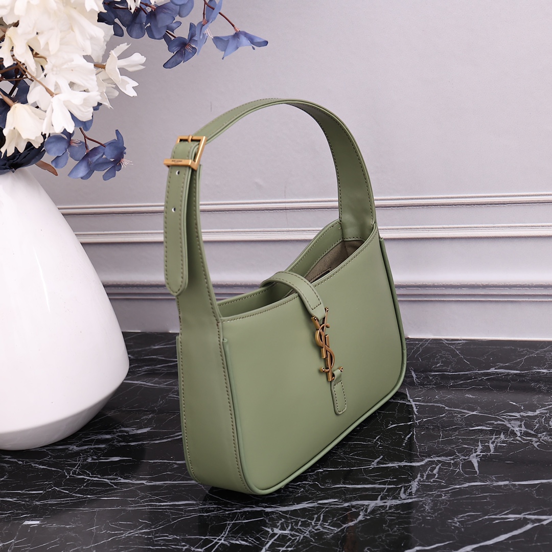 Saint Laurent Le 5 à 7 Light green 23x16x6.5cm shoulder everyday