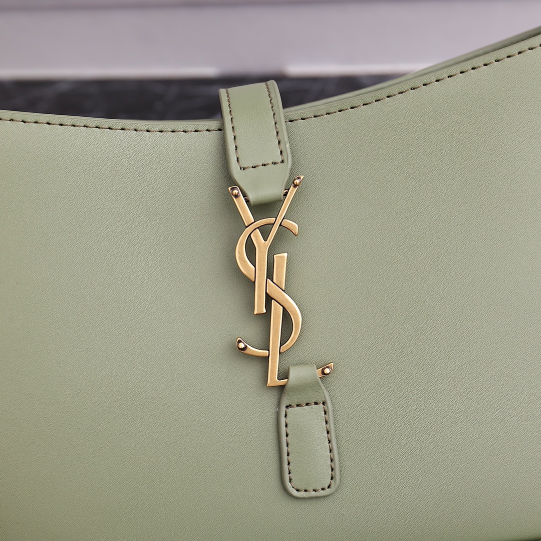 Saint Laurent Le 5 à 7 Light green 23x16x6.5cm shoulder everyday