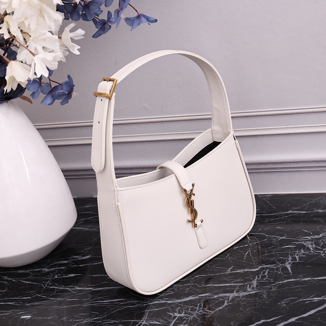 Saint Laurent Le 5 à 7 White 23x16x6.5cm shoulder everyday