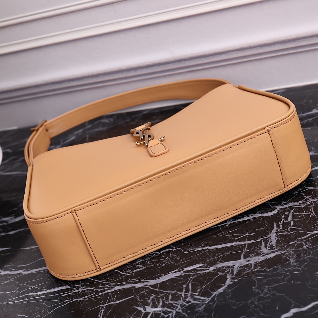 YSL 8003 Beige 23x16x6.5cm shoulder everyday