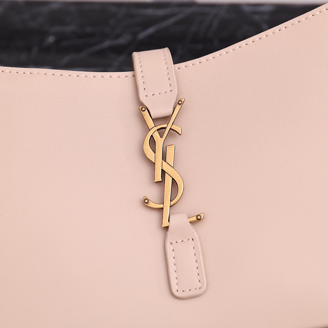 YSL 8003 Beige 23x16x6 5cm shoulder 23x16cm