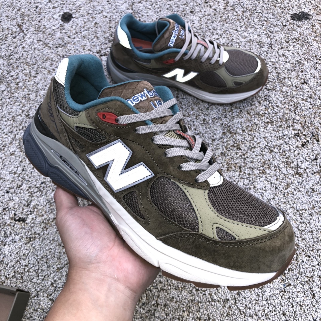 New Balance x Bodega 990V3 gray coffee joint sneakers M990BD3