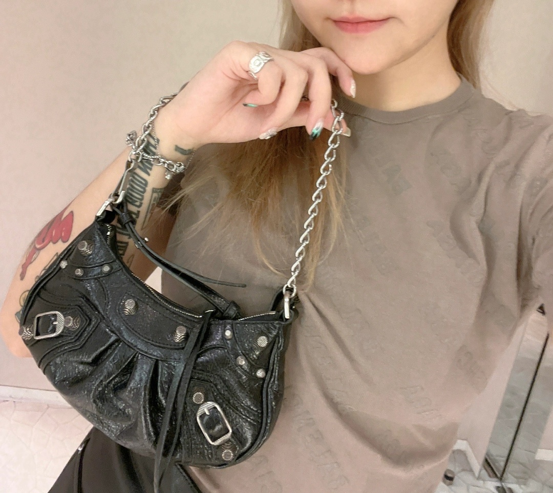 Balenciaga Le Cagole Mini 20CM 黑色平纹月牙包 695814