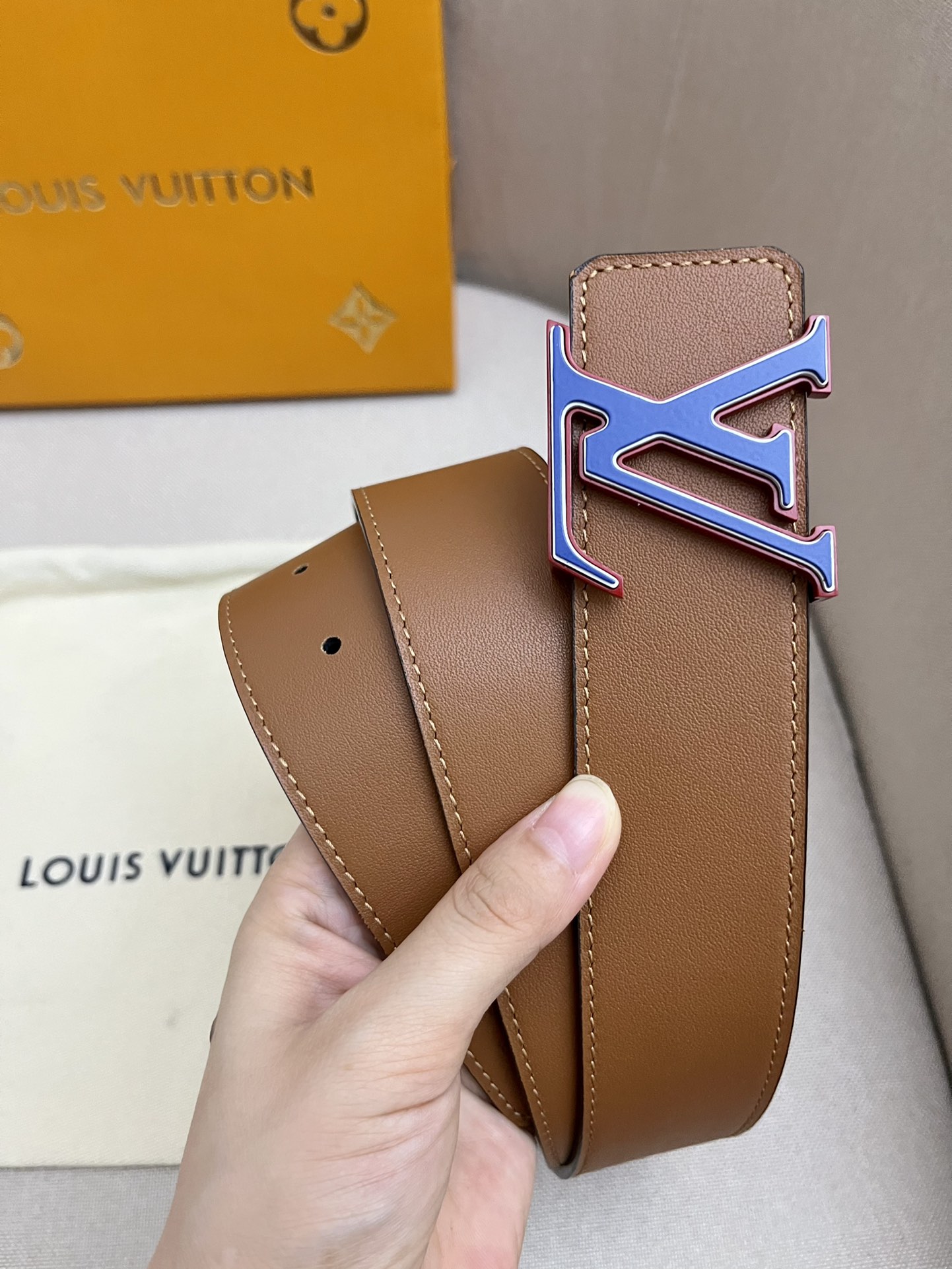 品牌LV路易威登！原单皮带腰带双面使