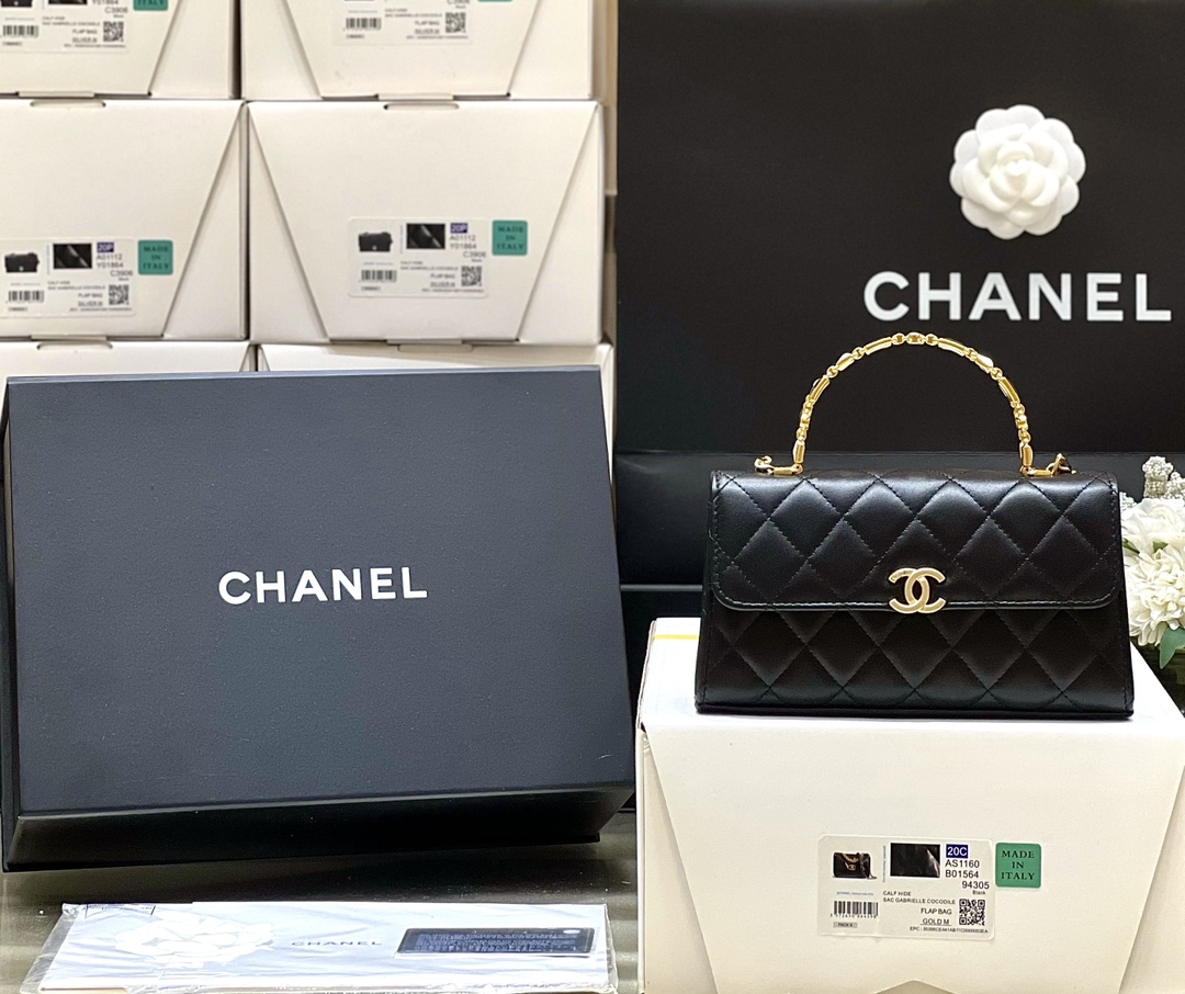 P 980 ¡Reconocido como de calidad genuina! ¡Piel trasera original de CHANEL! ¡Versión de lujo con piel genuina! Produci…