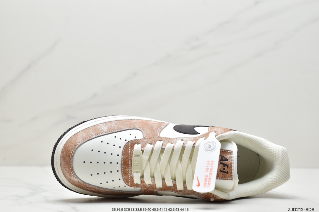Nike Air Force1 白蓝低帮休闲板鞋DJ3911-101 Nike Air Force1 白蓝低帮休闲板鞋DJ3911-101