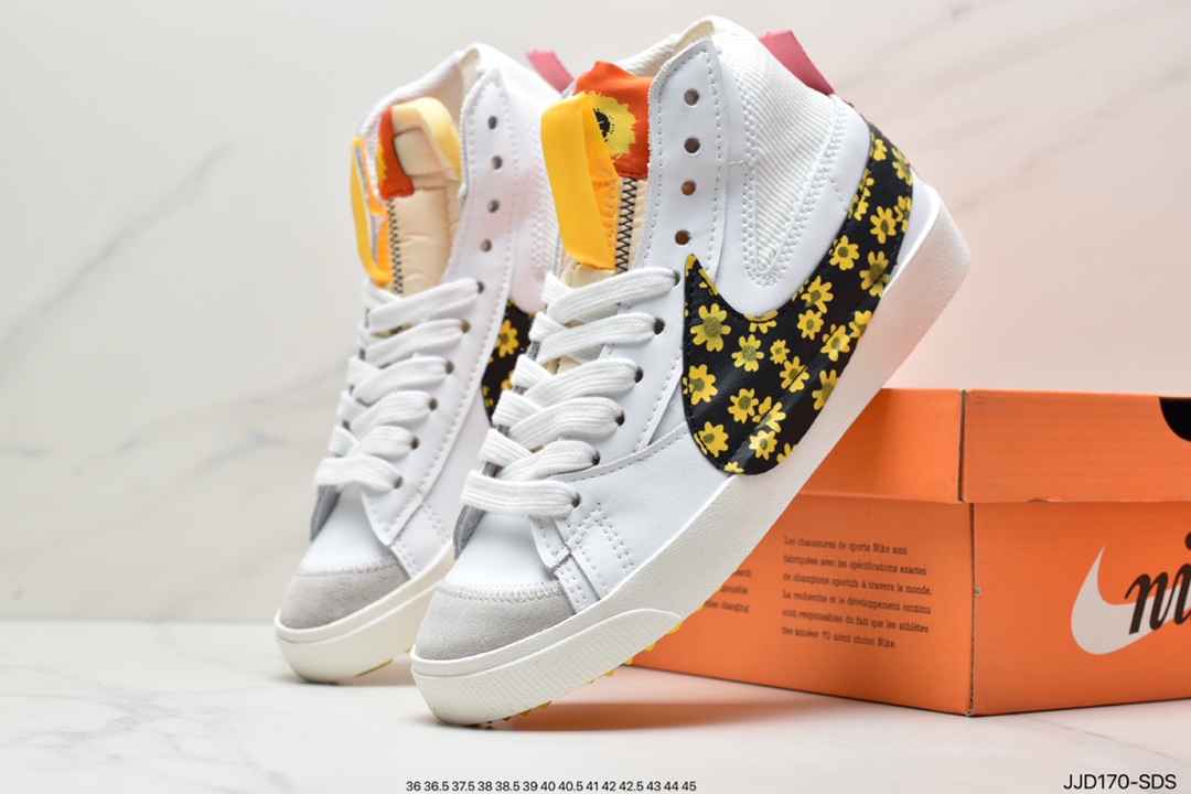 Nike Blazer MID 77 Vntg开拓者 大勾 复古经典中帮百搭休闲运动板鞋DQ5080 Nike Blazer MID 77 Vntg开拓者 大勾 复古经典中帮百搭休闲运动板鞋DQ5080