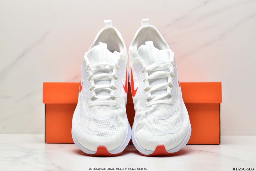 Nk Zoom Fly 4 超轻跑步鞋 鞋底搭载真实碳纤维板中底采用React技术 CT2392-006 Nk Zoom Fly 4 超轻跑步鞋 鞋底搭载真实碳纤维板中底采用React技术 CT2392-006