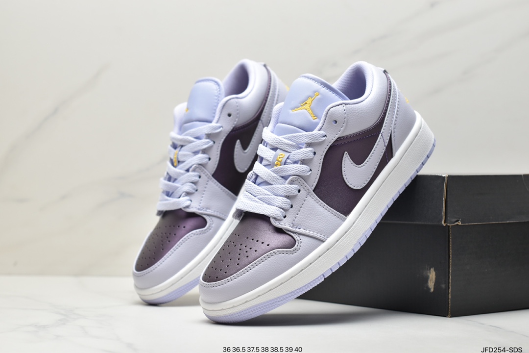 Air Jordan 1 Low AJ1乔1低帮休闲板鞋 554723-505 Air Jordan 1 Low AJ1乔1低帮休闲板鞋 554723-505