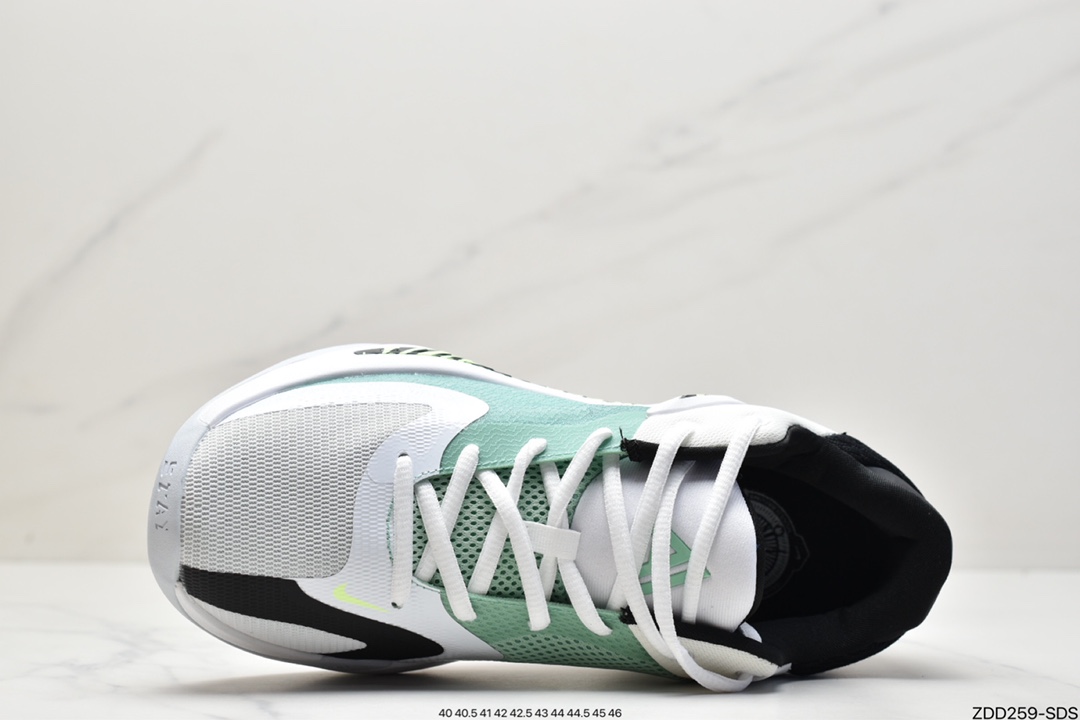 全新批次Nike zoom freak 4代 字母哥同款实战篮球鞋DJ6149-100 全新批次Nike zoom freak 4代 字母哥同款实战篮球鞋DJ6149-100