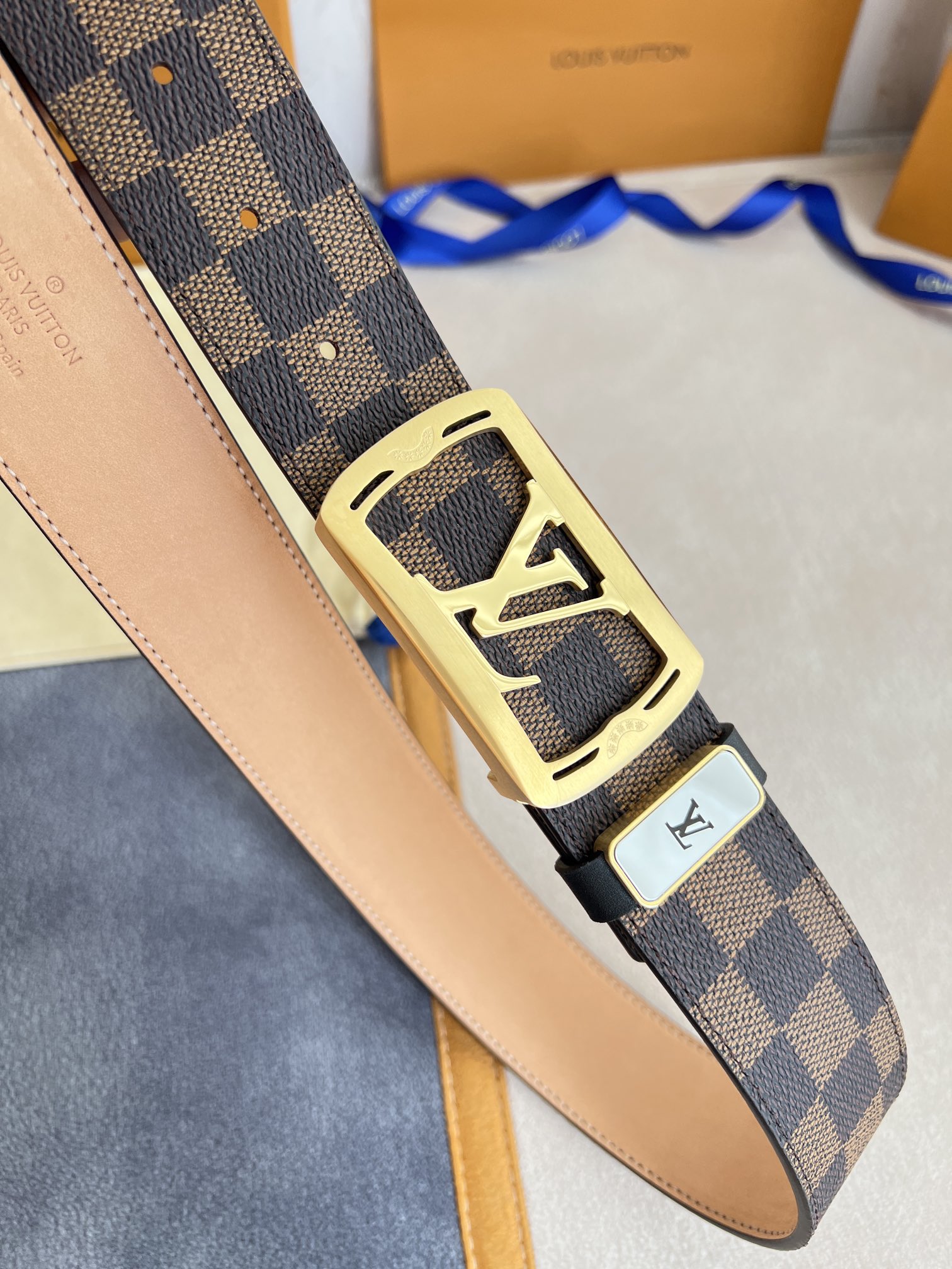 品名LV..路易..威登️腰带皮带原