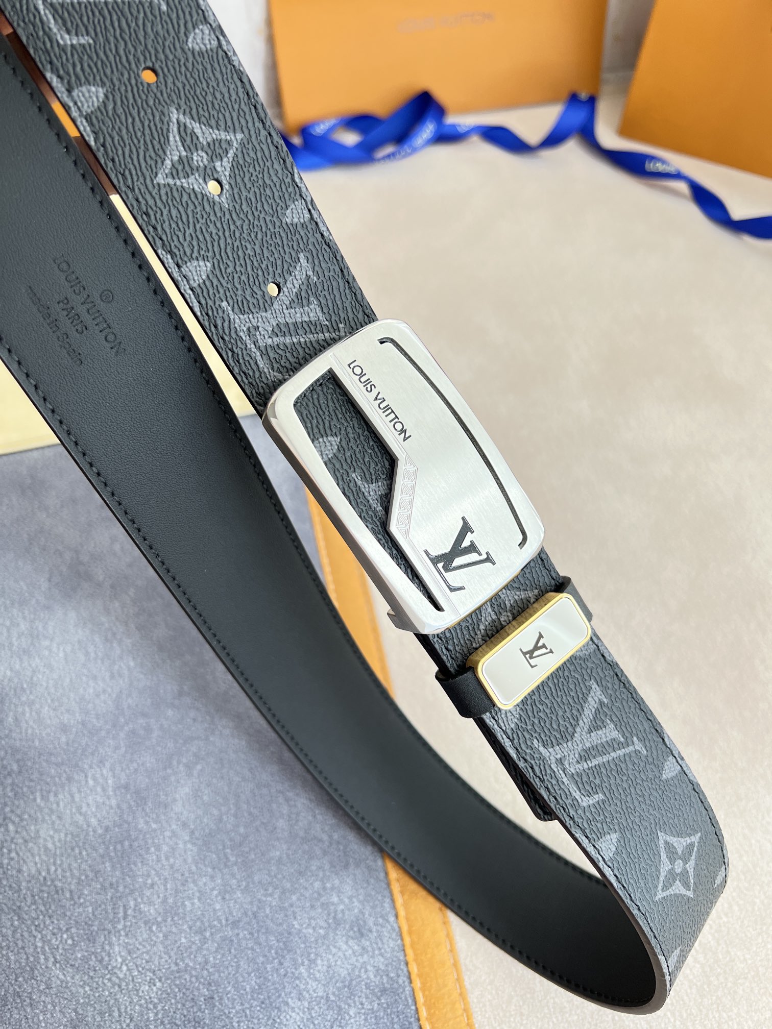品名LV..路易..威登️腰带皮带原