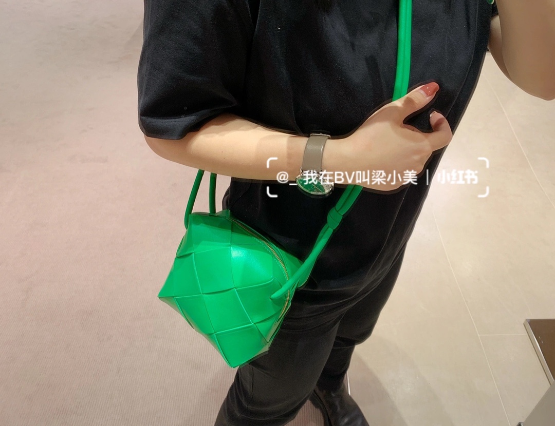 Bottega Veneta CASSETTE 14CM 相机包 701915鹦鹉绿