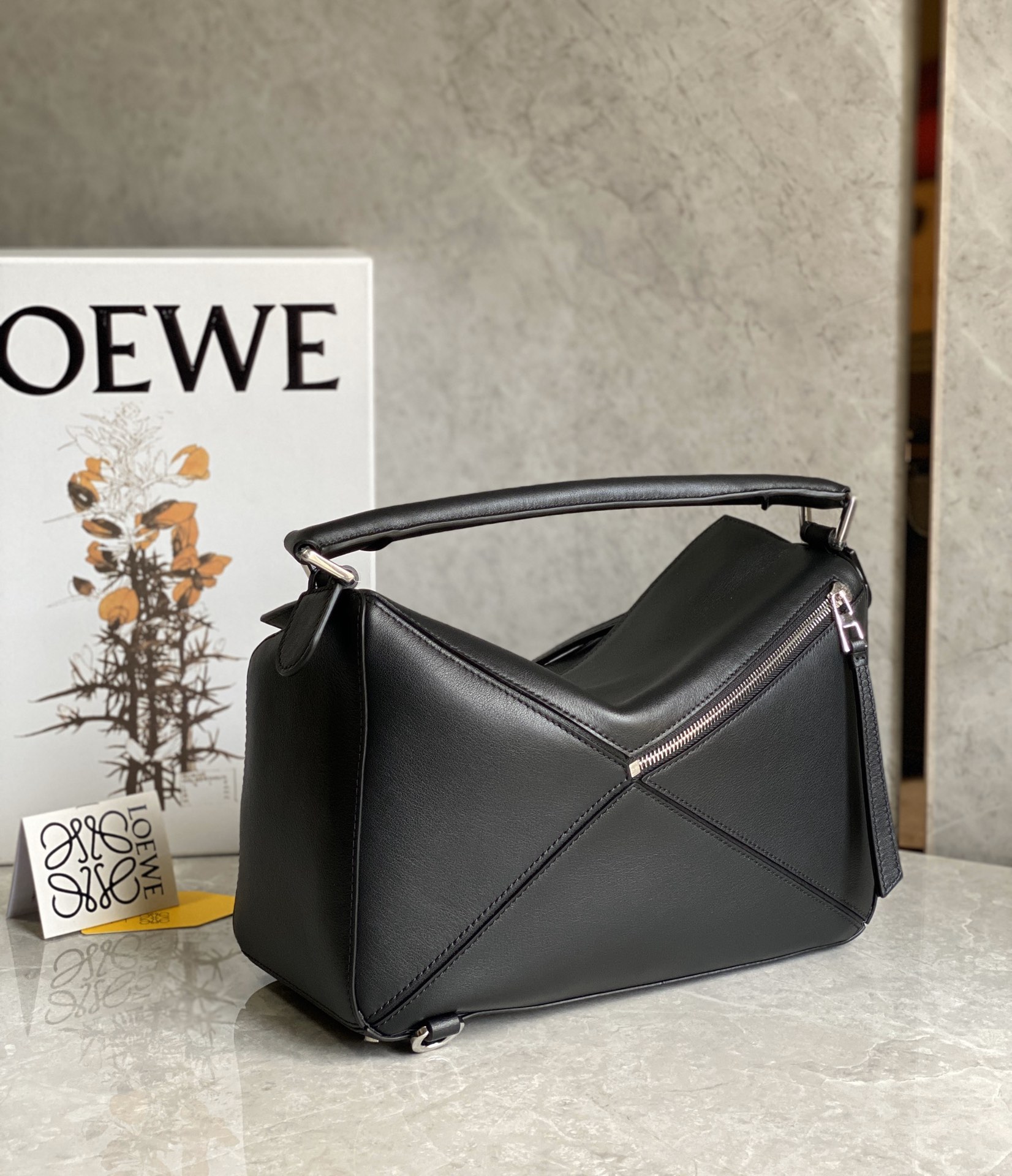 LOEWE Puzzle 30CM bag 中号几何包 0160平纹黑色/银金属