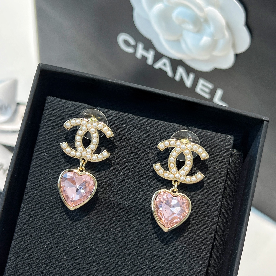 新款☑️CHANEL香奈儿金色双c粉桃心耳钉耳环