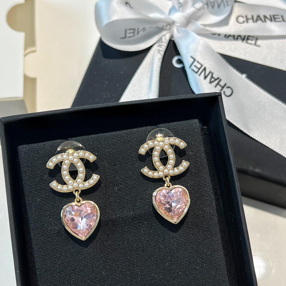 新款☑️CHANEL香奈儿金色双c粉桃心耳钉耳环