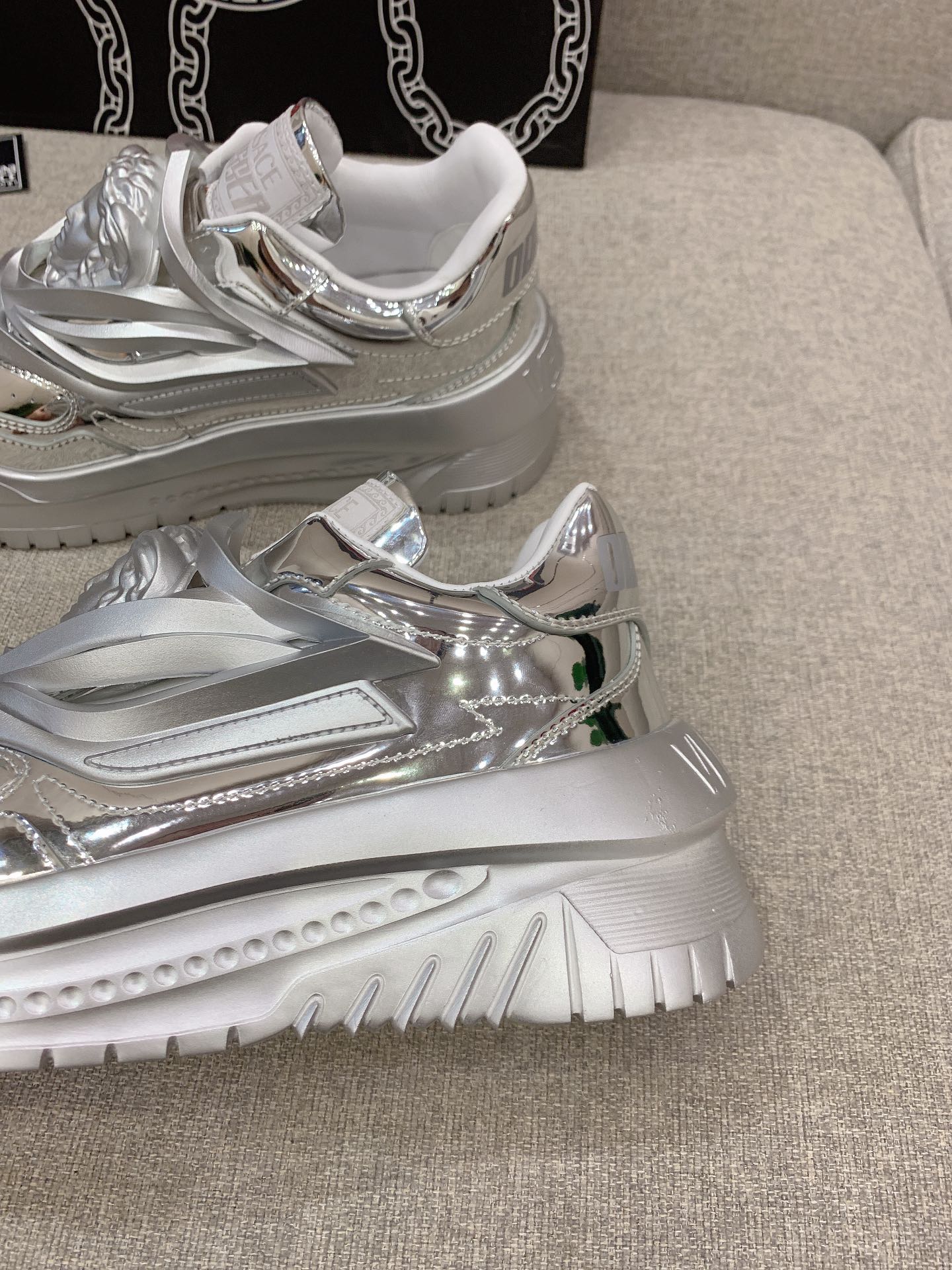 “ODISSEA’s Seaship Shoes 3D: Lightweight, Comfortable, and Futuristic Design” - 图片 7