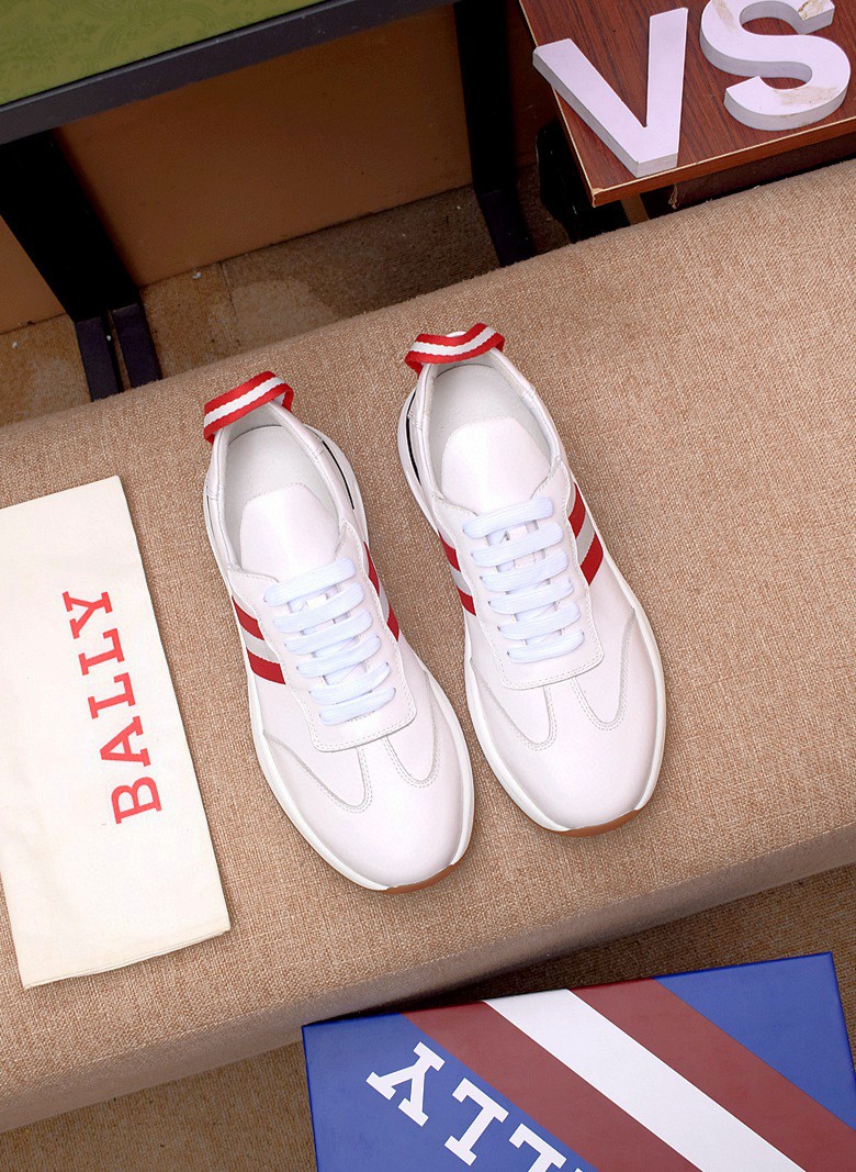 I5 ,BALLY 头层牛皮。巴利官网2022 进口头层牛皮+进口羊皮内里 ，独家原版复刻，原版大底开模 高端定制专柜复刻经得起时间的验证 欢迎对比质量