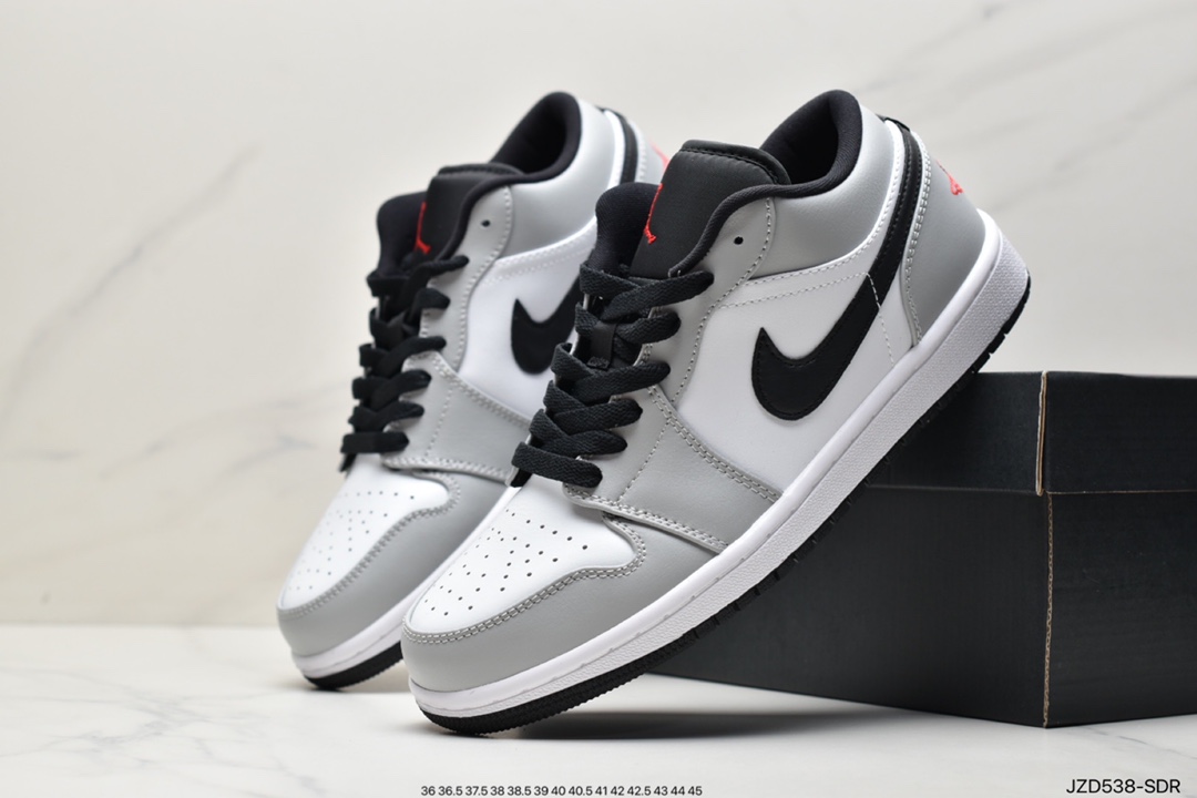 140 Air Jordan 1 Low AJ1乔1低帮休闲板鞋 CZ0776-300