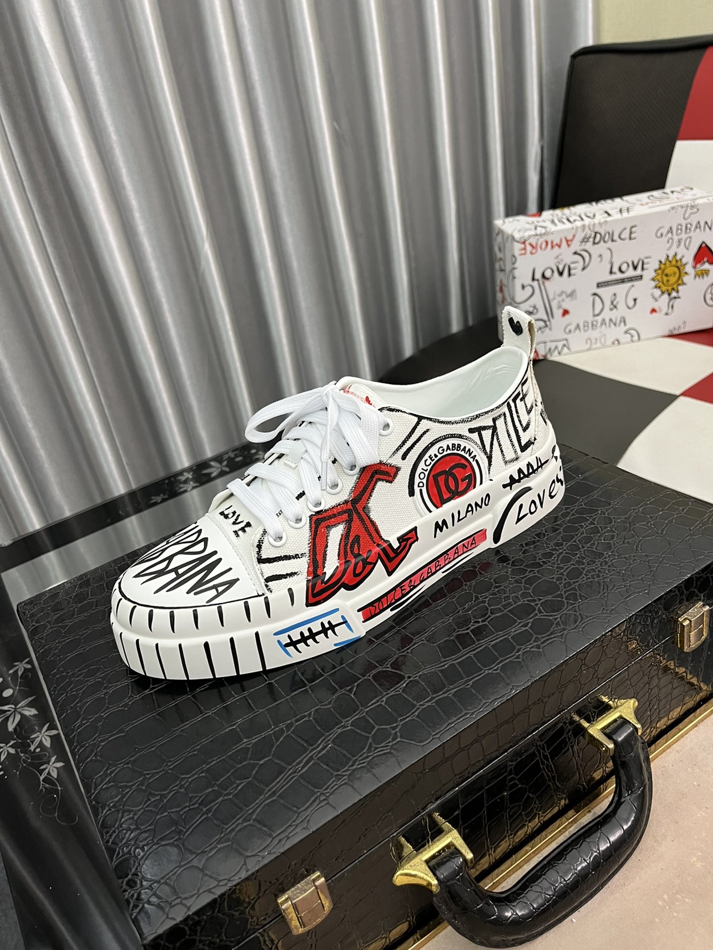 J0  Dolce&Gabbana 杜嘉班纳——高端品质