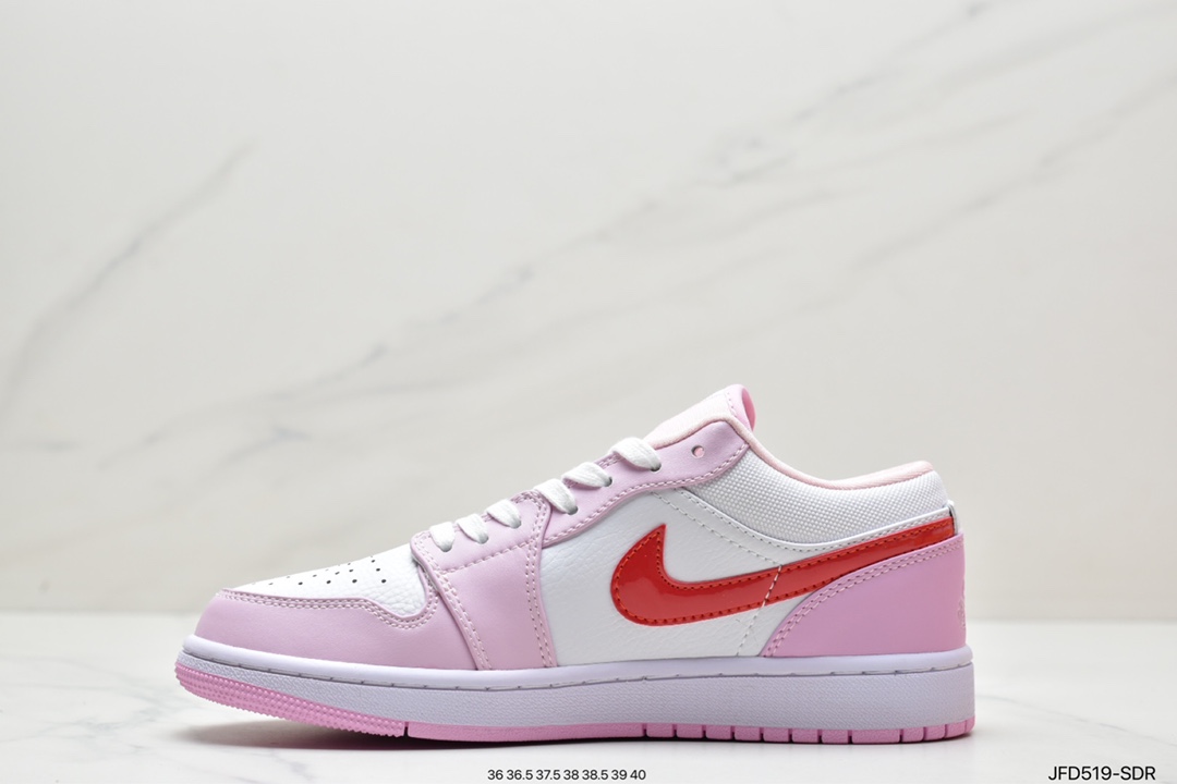 Innovative design. Air Jordan 1 Low women's sneakers inherit the essence of Jordan design DR0758-170