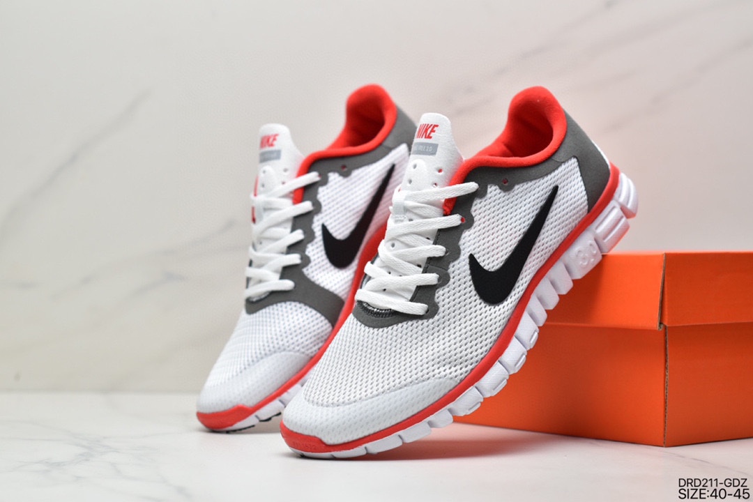 110 耐克NIKE FREE 3.0 V2 耐克赤足3.0经典透气网面休闲百搭运动跑鞋