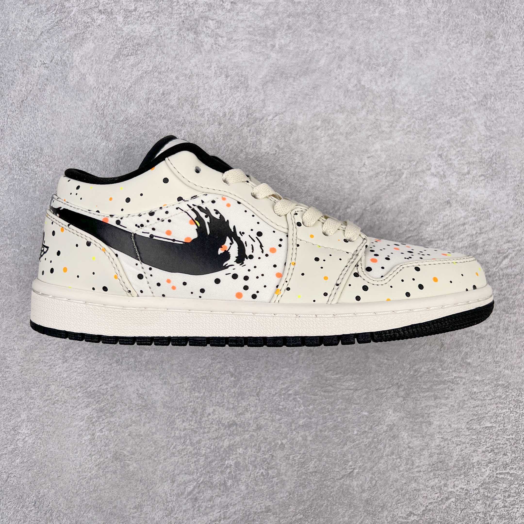 合集图 G0 Air Jordan AJ1 Low 低帮系列 原厂内置全掌气垫 A模大底 头层小牛皮 鞋舌AJ原厂专用牛津布+AJ专用反口珍珠布+原厂无杂质高弹内里海棉 特殊封边弹力鞋带