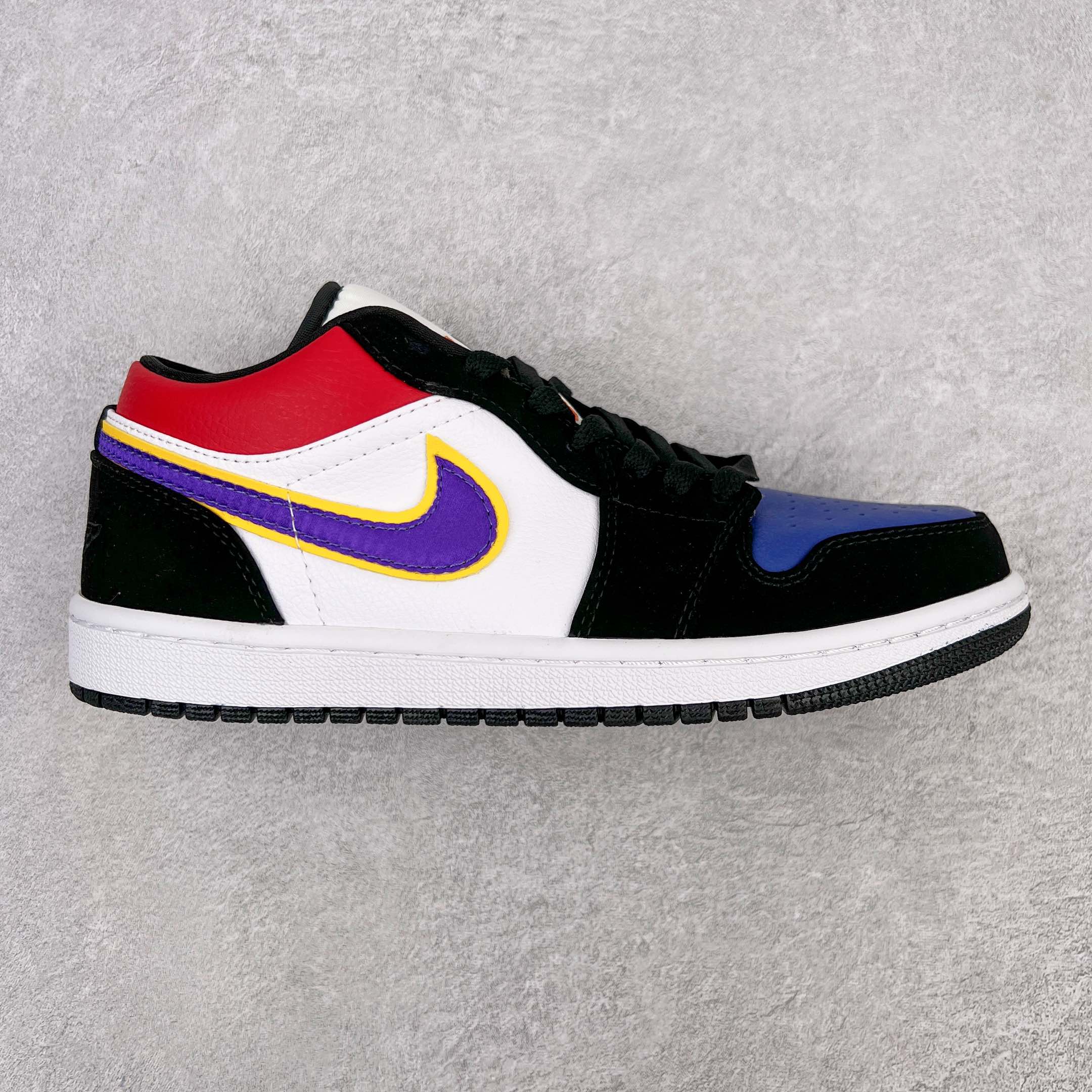 合集图 G0 Air Jordan AJ1 Low 低帮系列 原厂内置全掌气垫 A模大底 头层小牛皮 鞋舌AJ原厂专用牛津布+AJ专用反口珍珠布+原厂无杂质高弹内里海棉 特殊封边弹力鞋带