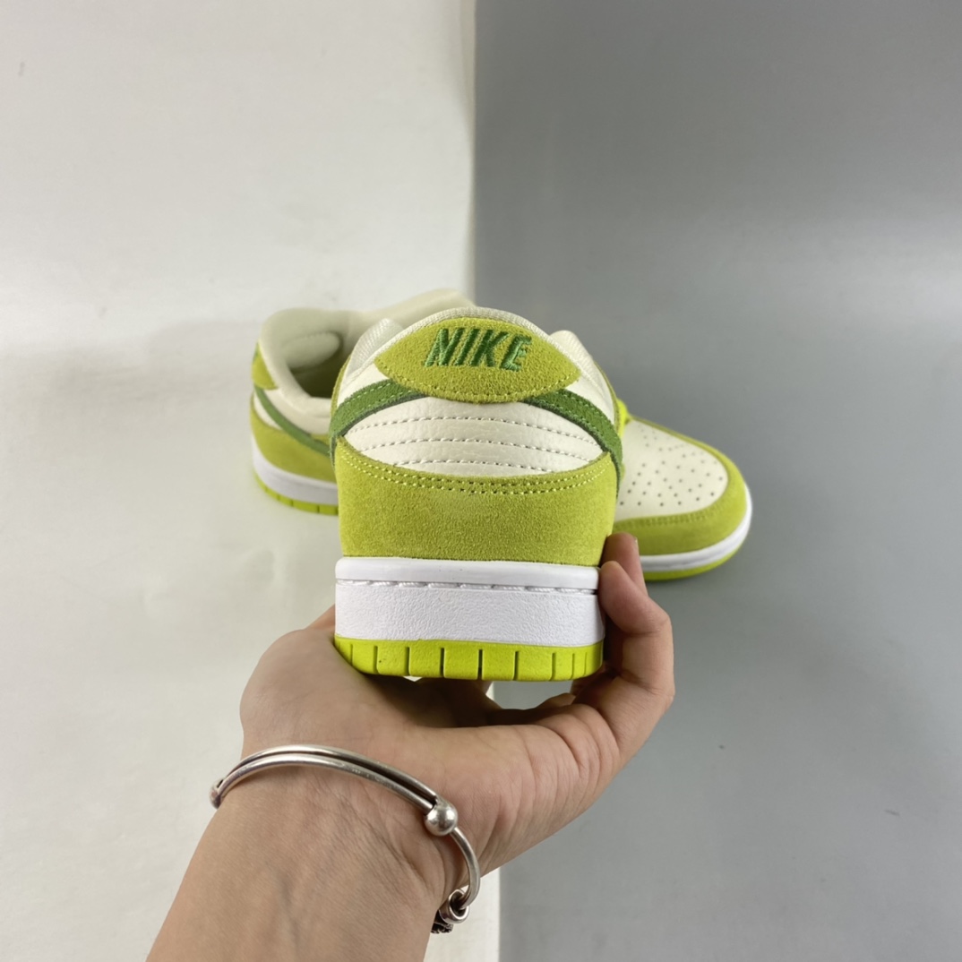 P240 Nike SB Dunk Low SB扣碎篮板时尚休闲板鞋 DM0807-300
