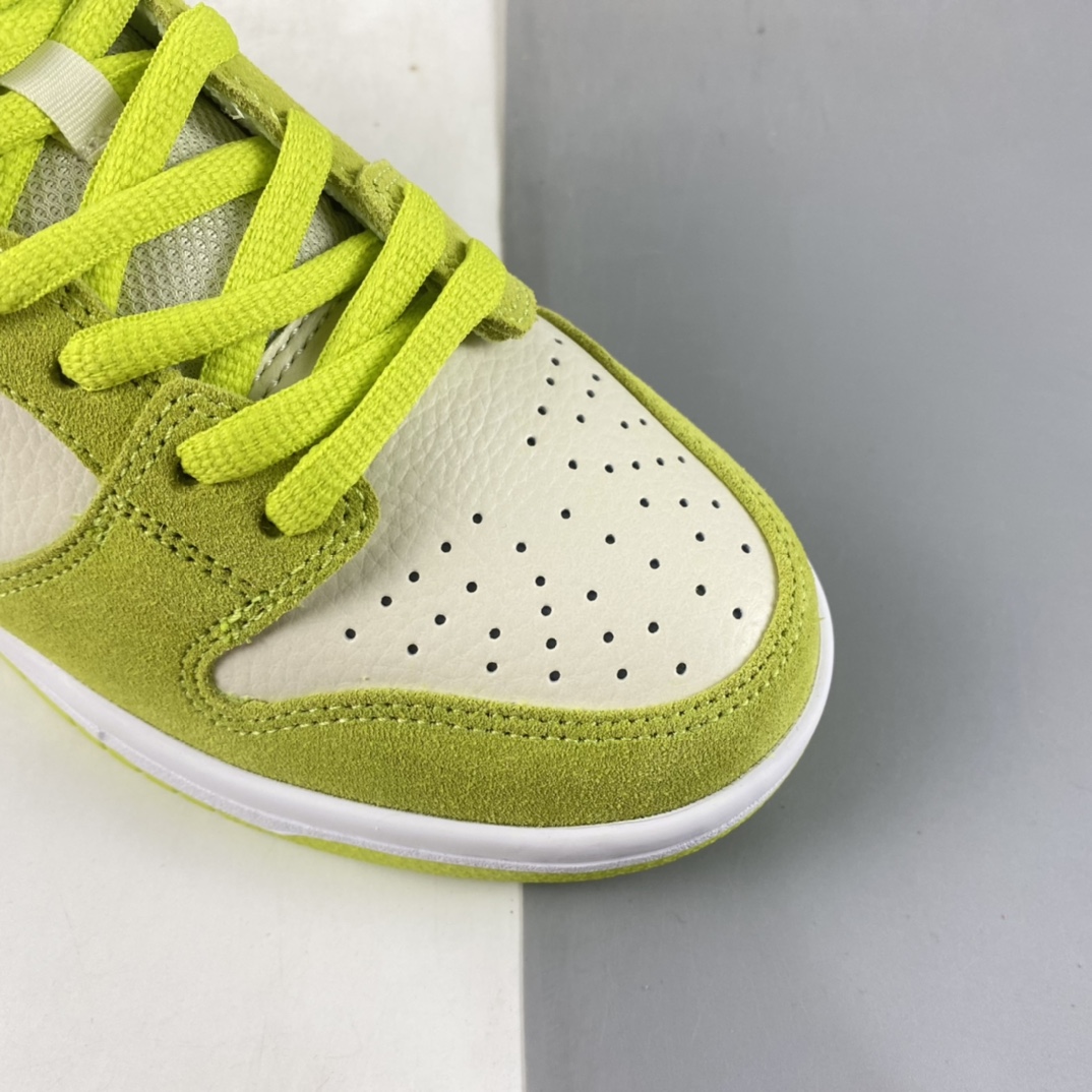 P240 Nike SB Dunk Low SB扣碎篮板时尚休闲板鞋 DM0807-300