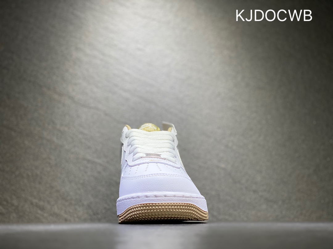 200 Nike Air Force 1 空军一号 DR9967-100