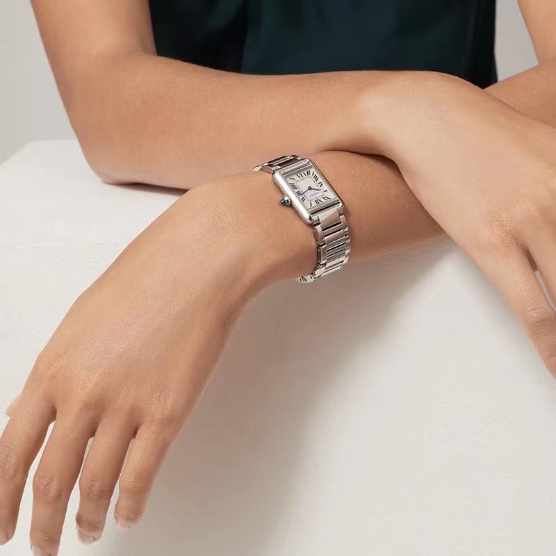 NO:391004,Steel belt effect,19860909钢带上手效果,,Watch