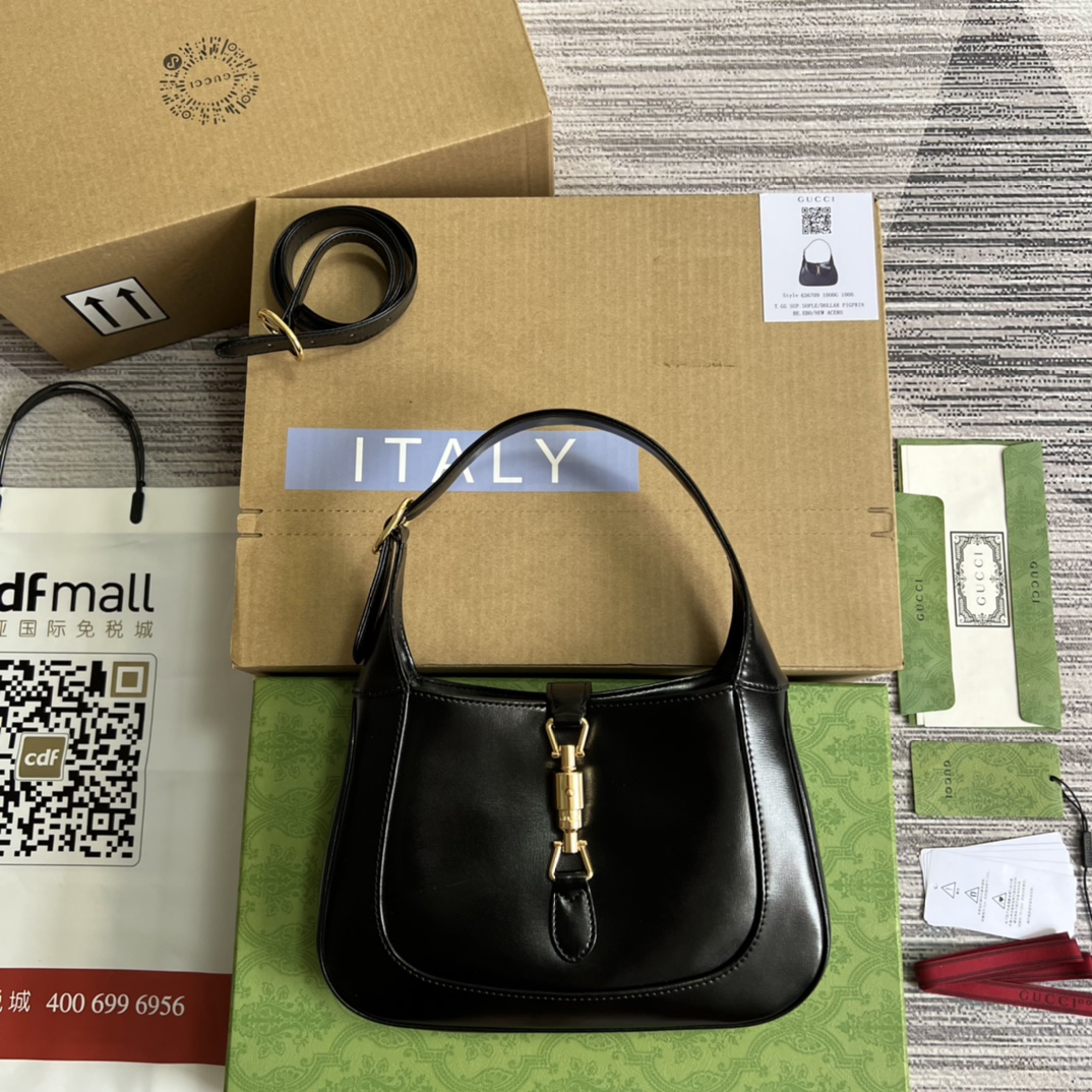 GUCCI GG Jackie падпахавая сумка